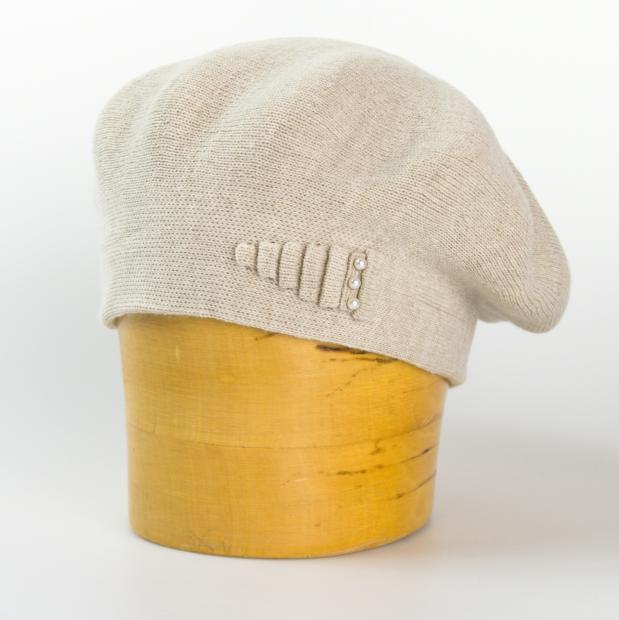 Dámský pletený dvojitý baret se zdobením šipka 