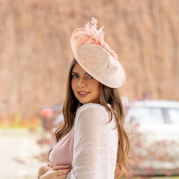 Dámská modelová čelenka