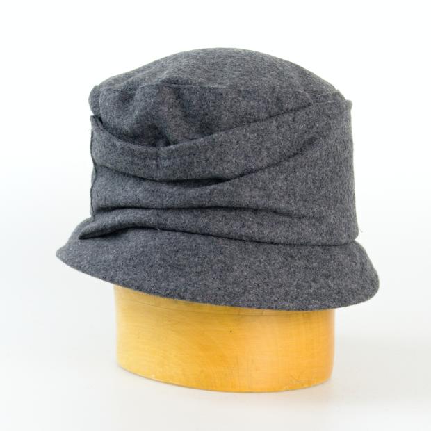 Dámský vlněný klobouk