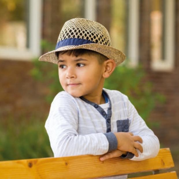 Dětský klobouk MT zdobený rypsovou stuhou