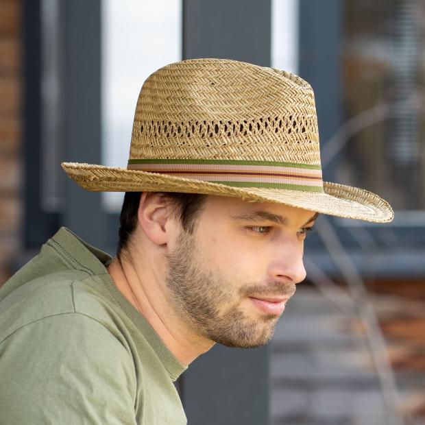 Pánský slaměný klobouk se zvednutou krempou