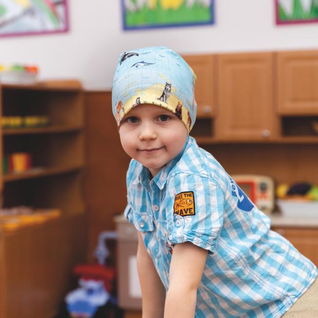 Úpletová hladká čepice s potiskem zeměkoule